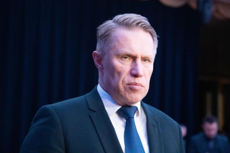 Мурашко отчитался перед Путиным о помощи пострадавшим в Брянской области