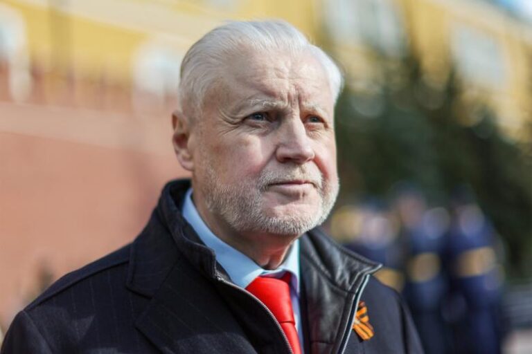 «Полный бред»: Миронов высказался о влиянии человека на климат