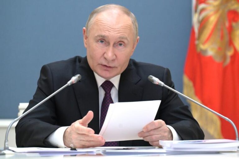 Путин напомнил европейцам слова Тютчева о России