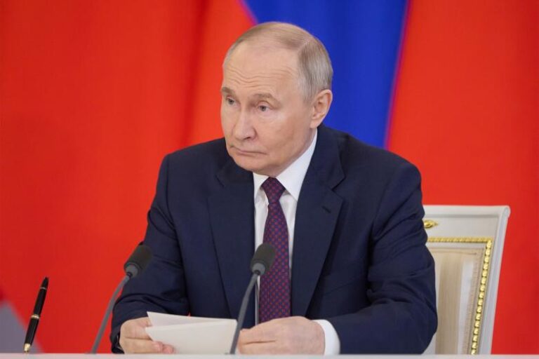 Россиян уберегли от подозрительных БАДов