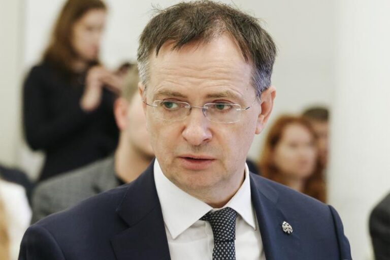 Российская делегация покинула гостиницу в Стамбуле