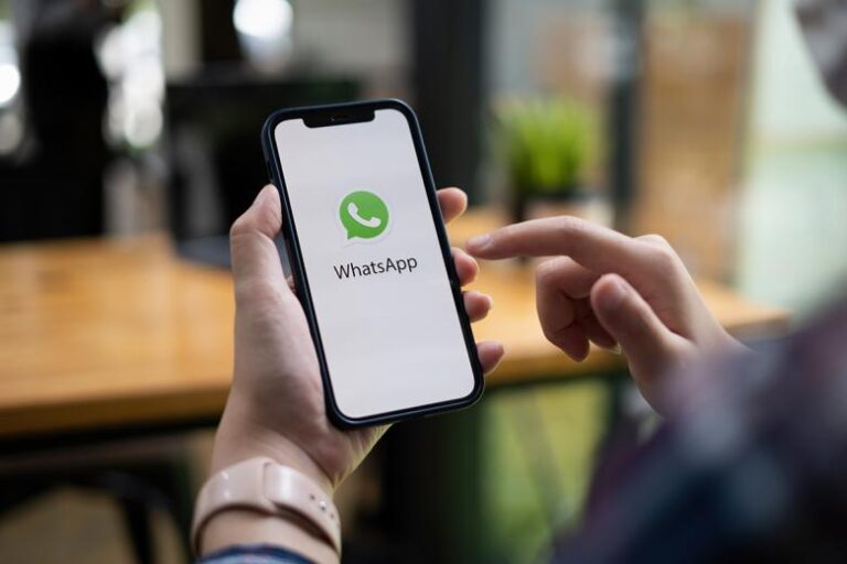 В Госдуме не исключили более строгого подхода к WhatsApp и Telegram