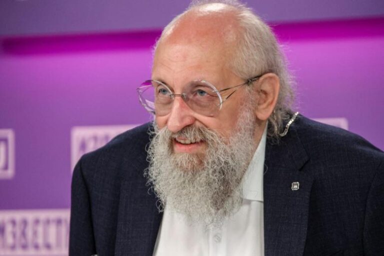 В Госдуме объяснили цель гей-фестиваля на Украине