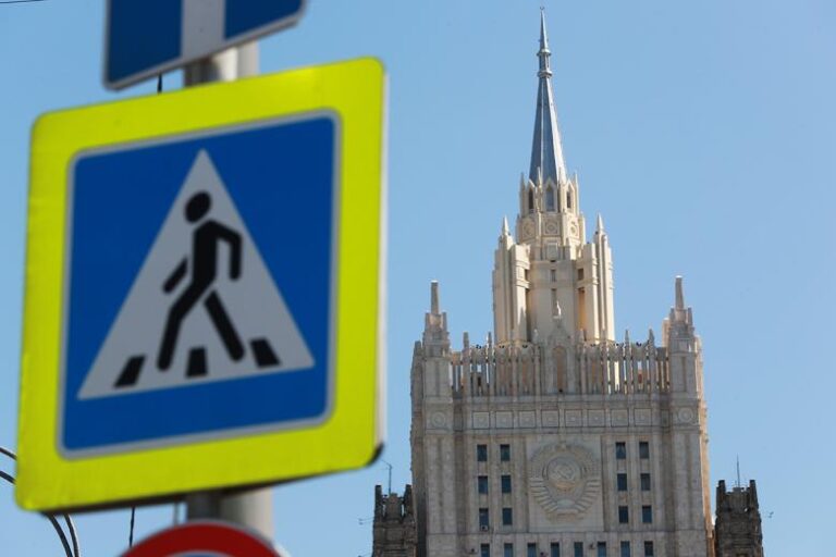 В МИД России пообещали помочь в деэскалации конфликта Ирана и Израиля