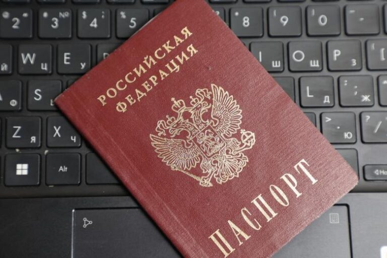 В МВД ответили на слухи о разработке нового паспорта РФ