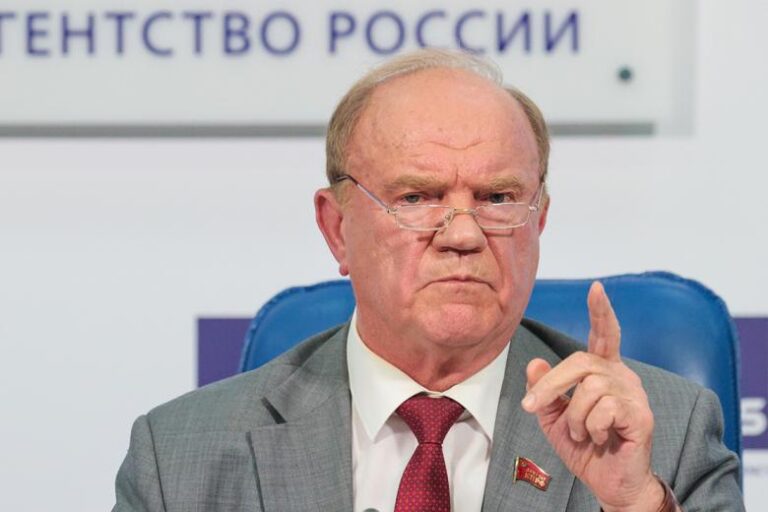 Зюганов оценил мнение об ошибочном присоединении Западной Украины к СССР