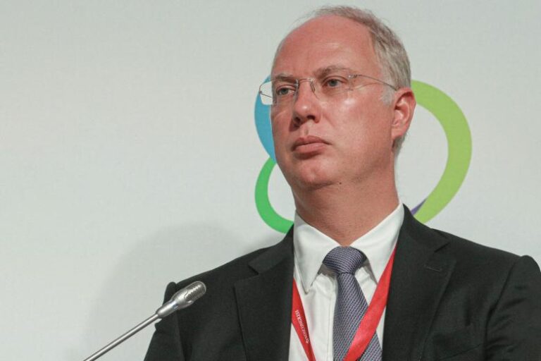 Глава РФПИ рассказал, что является ключом к улучшению отношений РФ и США