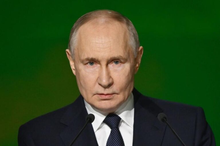 Путин заявил о превосходстве изделий российских Кулибиных над оружием НАТО