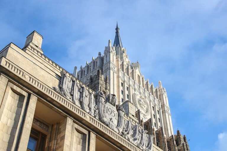 В МИД России раскрыли «грязную политизированную кампанию» западных СМИ