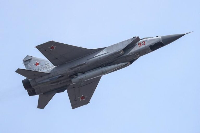 Зеленскому разъяснили значение удара «Кинжалом» по военным объектам в Киеве