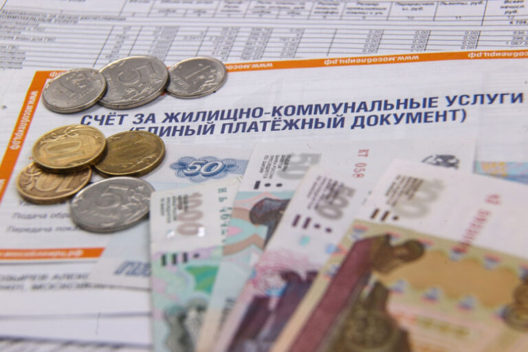 Депутат предложил необычный способ борьбы со звездами-должниками