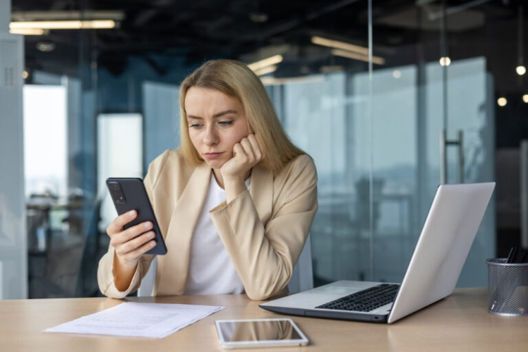 Почему не работает мобильный интернет сегодня, 10 сентября: где сбои в РФ