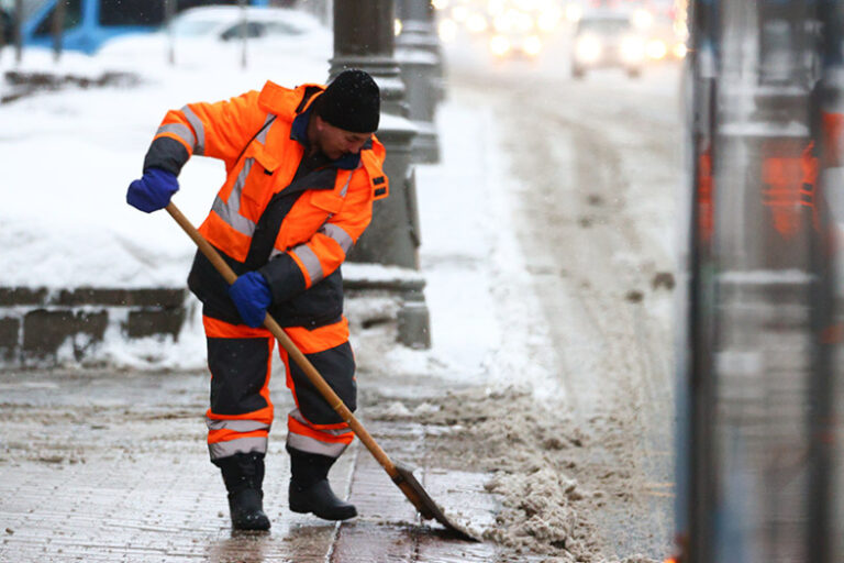 Промозглая слякоть и тепло до +5 градусов? Погода в Москве зимой: что ждать