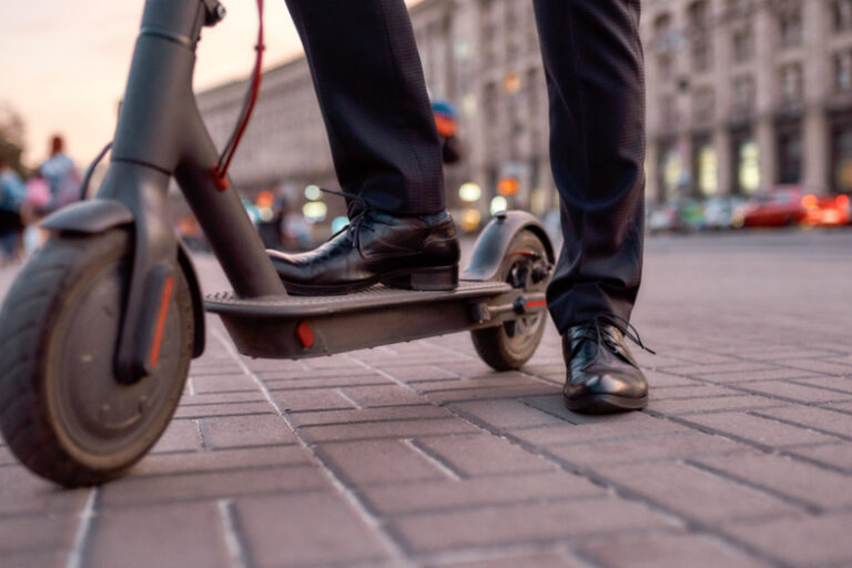 В России призвали запретить у школ движение одного вида транспорта