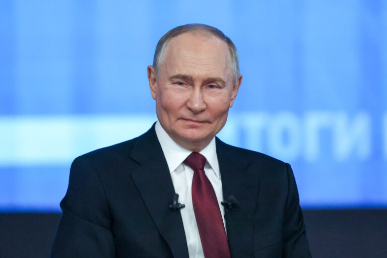 Путин рассказал о курьезном случае на юбилее Михалкова