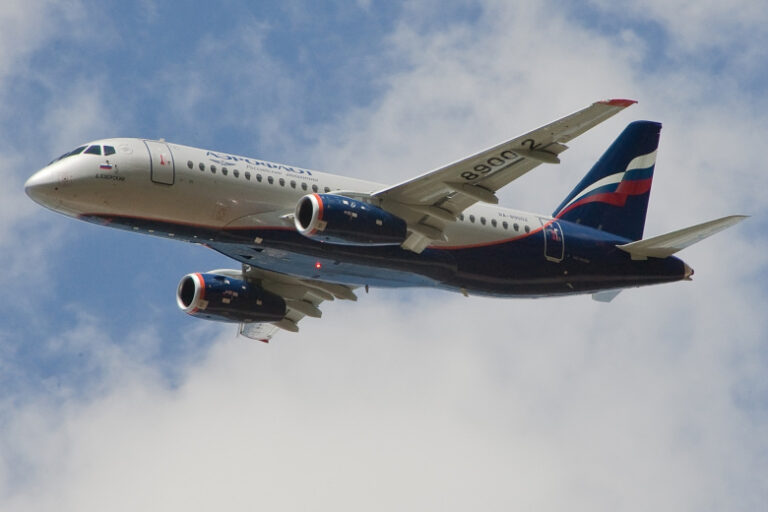 Рябков назвал вопрос, который РФ «настойчиво» предлагает решить США