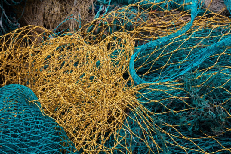 Российские военные нашли необычное применение рыболовным сетям на фронте