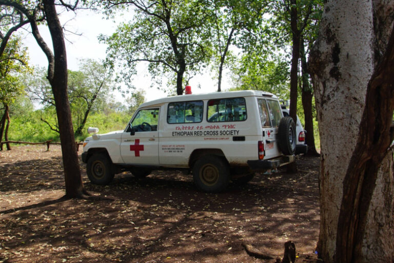 Рухнувшая церковь забрала более 20 жизней