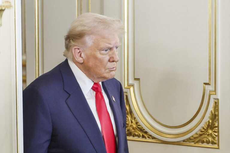 Лидеры США и Нигерии лично обсудят нападения террористов на христиан