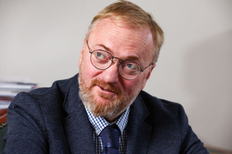 «С ним переговорят»: Милонов о словах священника про «неполноценных» женщин