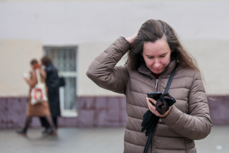 В Кремле поддержали отключение мобильного интернета