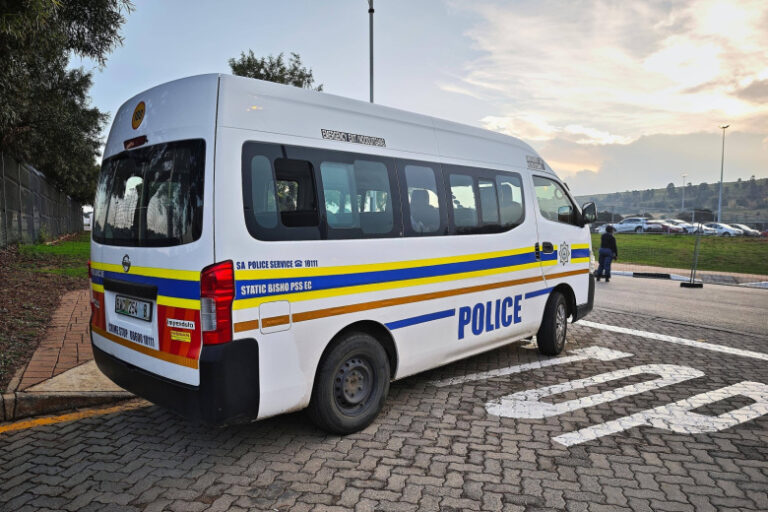 Воскресное утро в баре началось с массового убийства