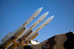 Песков оценил возможность быстрого составления нового ДСНВ