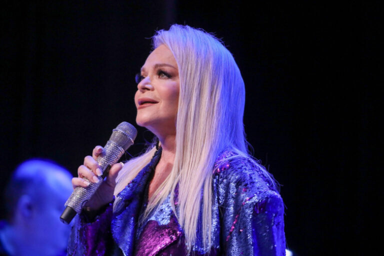 Стало известно, может ли Долина выкупить квартиру у Лурье