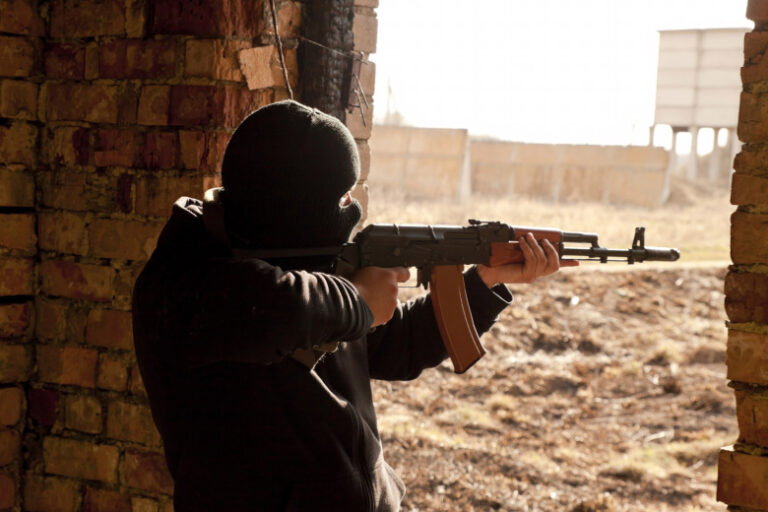 Вооруженные люди убили не менее 30 человек в Нигерии