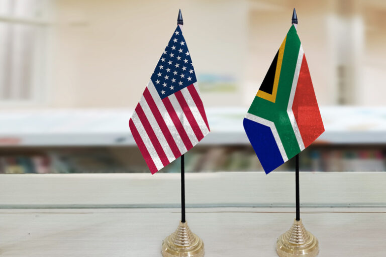 Требования США по нормализации двусторонних отношений озадачили ЮАР