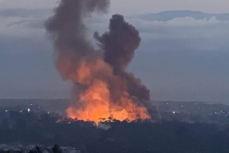 Детонация на складе боеприпасов унесла жизни десятков людей