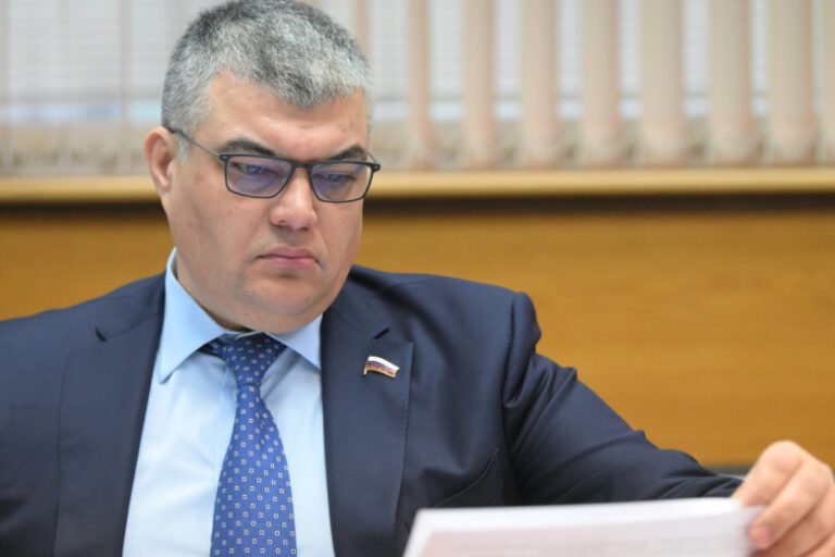 В ГД хотят создать реестр компаний, имеющих право работать с ветеранами СВО